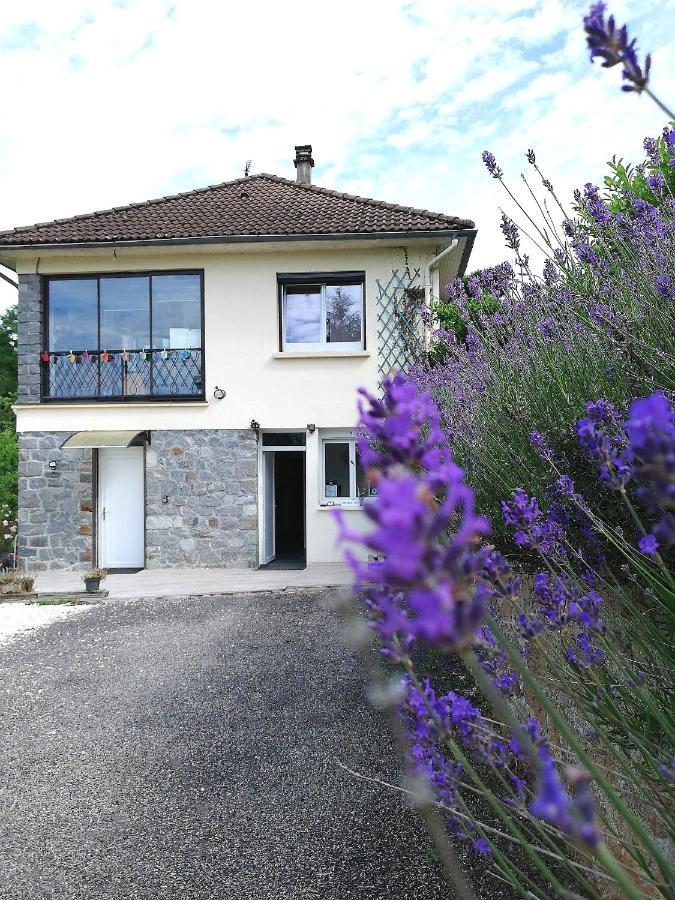 Du Coq A L'Ame Bed & Breakfast Naves  Екстериор снимка